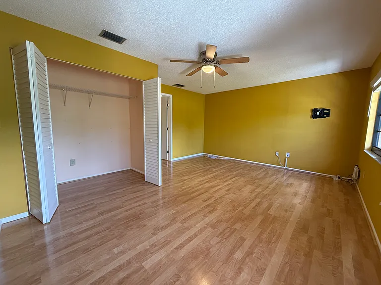 6970 Kimberly Ter — Photo 12
