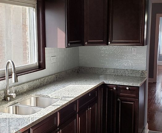3rd image of 2029 S 10th Ave