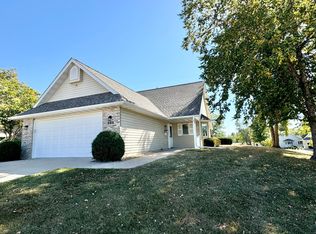 599 Black Cherry Ct, Red Wing, MN 55066