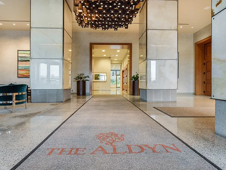 The Aldyn — Photo 9