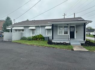 422 Hendrickson St, Clinton, TN 37716