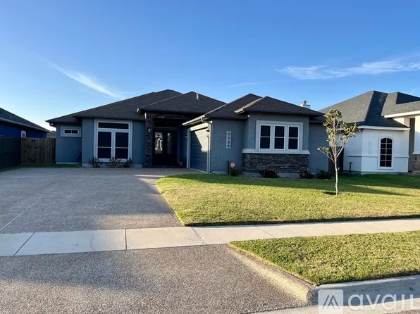 2329 Olympic Dr, Corpus Christi, TX 78414