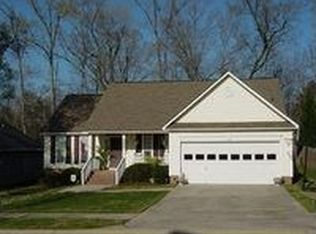 136 Red Barn Rd, Lexington, SC 29072