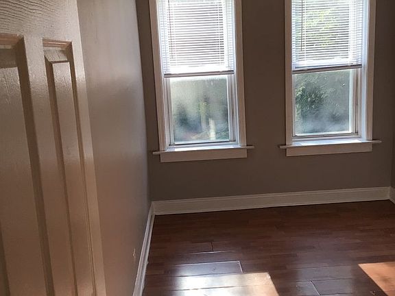 3rd image of 1422 W Garfield Blvd #5447-2