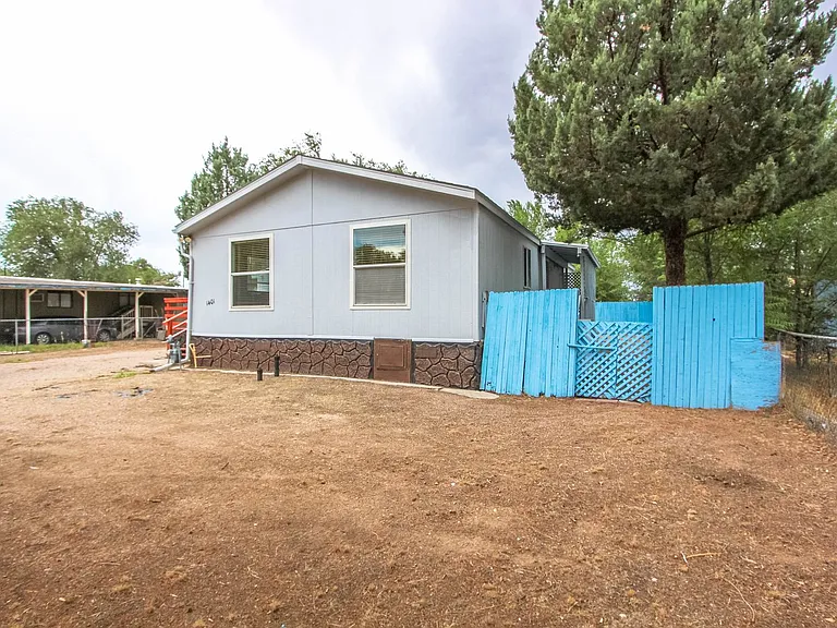 1401 Union Ln — Photo 16
