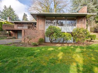 19 Monticello Dr, Lake Oswego, OR