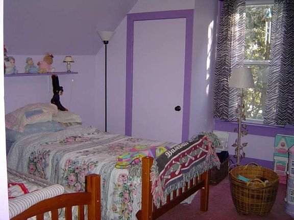 2nd image of 12 Beech St