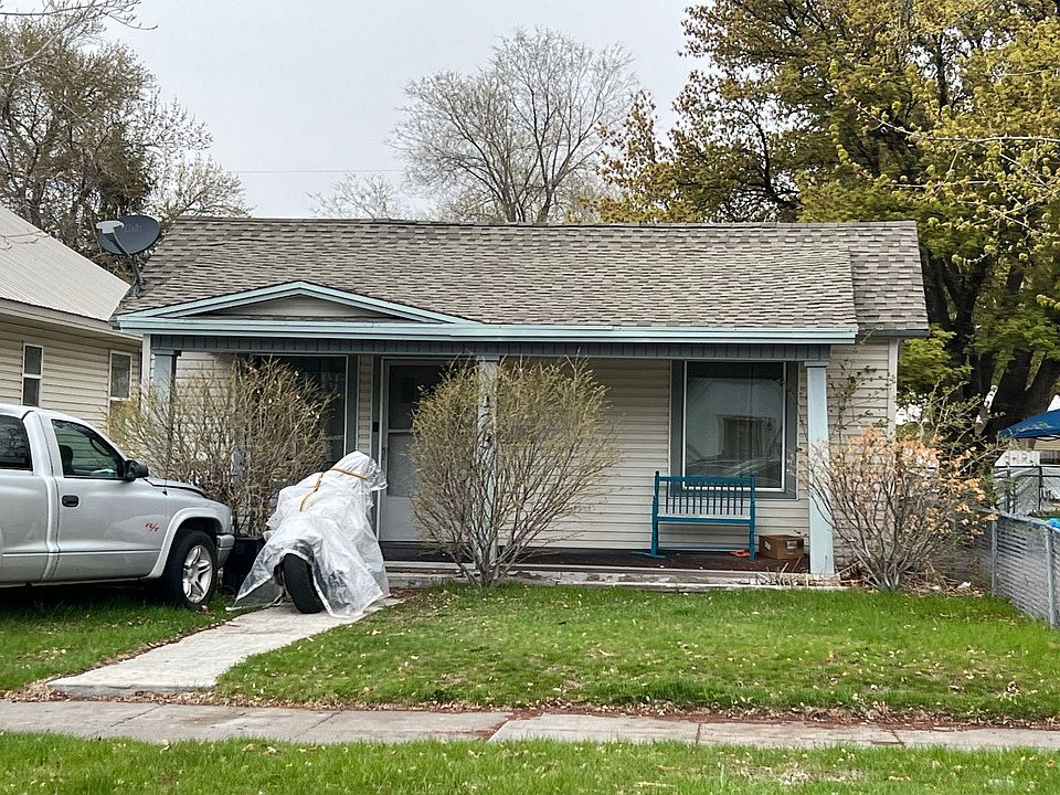 1st image of 123 E 14th St