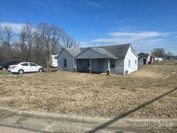 5586 Wadsworth Rd, Dayton, OH 45414