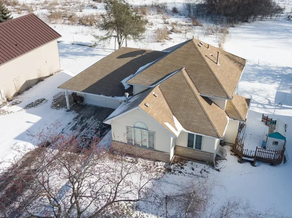 5537 Golfview Ave N, Oakdale, MN 55128