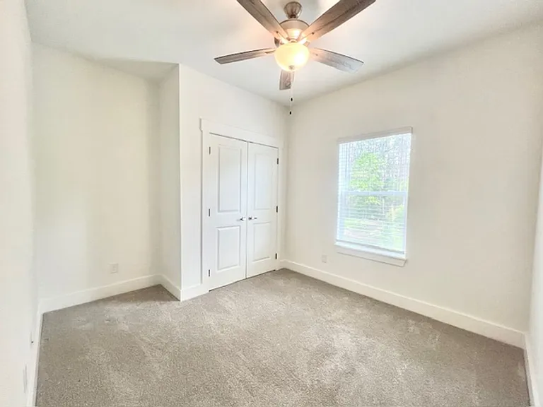 107 Date Palm Ln — Photo 18