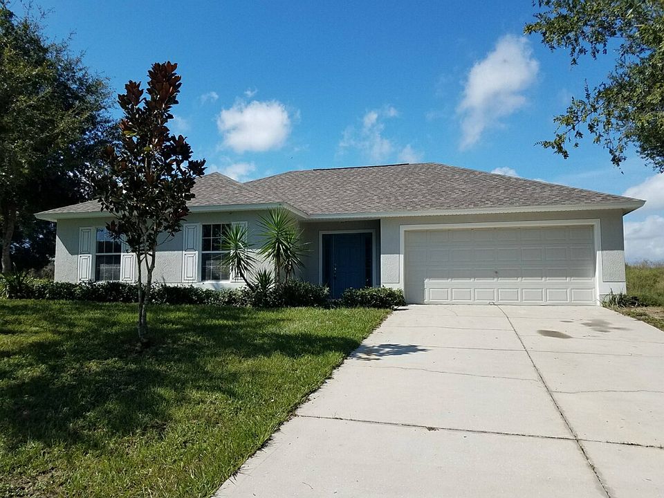 1st image of 4034 Lake Bluff Dr
