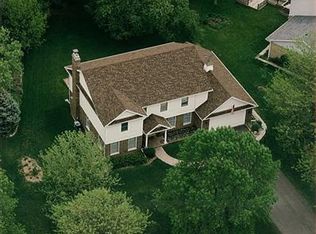 1531 White Oak Rd, Lake Forest, IL 60045