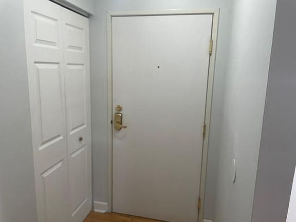 4th image of 693 E Fullerton Ave #3-202