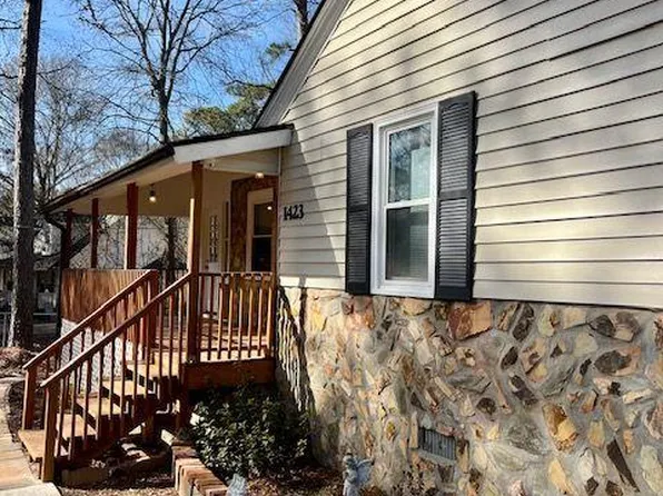 1419 N Lee St, Griffin, GA 30223