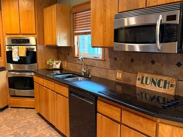 72 Old York Rd, Chesterfield, NJ 08515