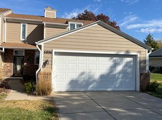 6806 Hawkins Bnd, Lincoln, NE 68516