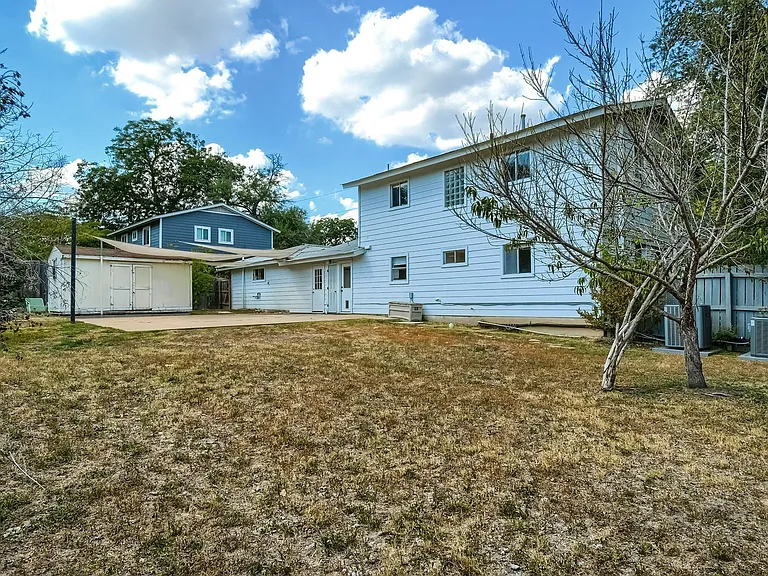 1011 Berrywood Dr — Photo 30