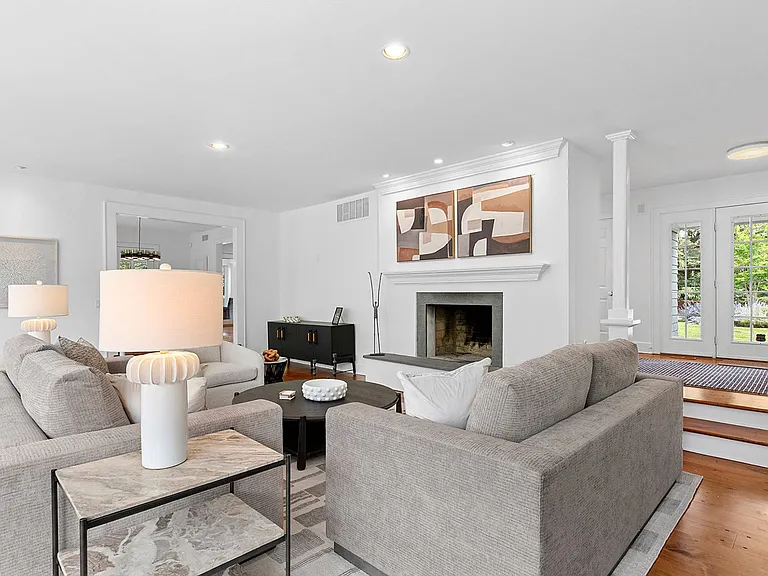 550 Pauls Ln — Photo 6