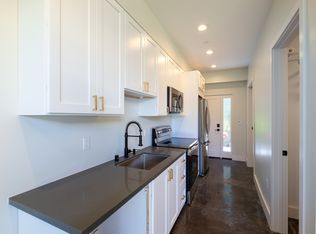 5614 Martin Luther King Jr Way, Oakland, CA 94609