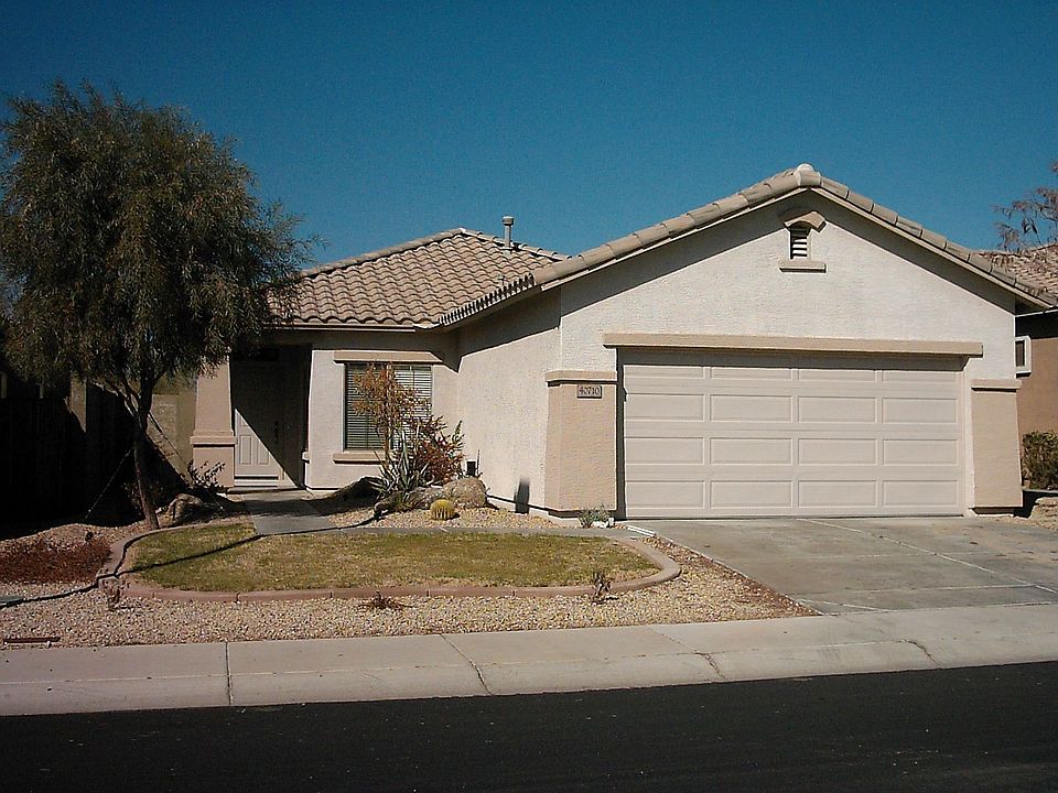 1st image of 40710 N Columbia Trl