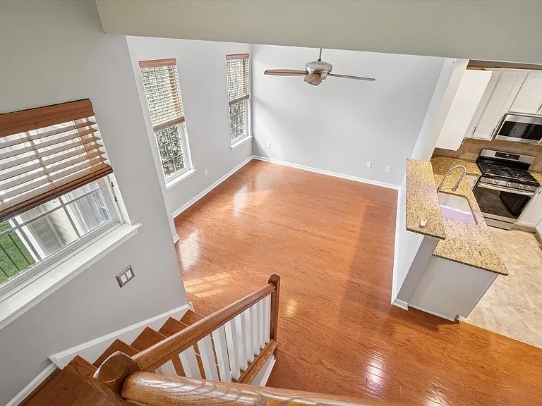 7 Brewerytown Ct — Photo 6