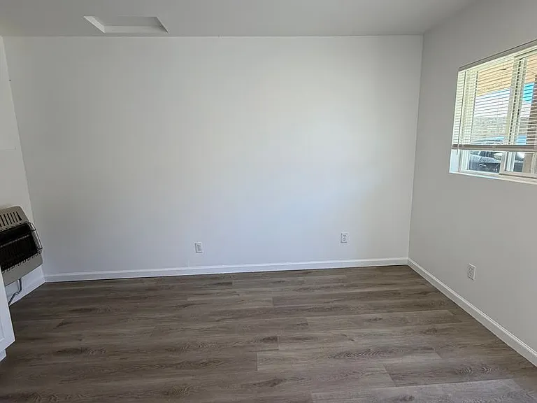 127 Mortimer St #3 — Photo 4