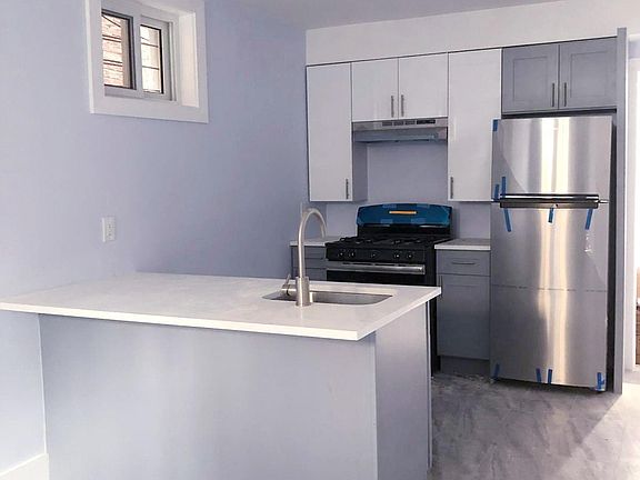 3rd image of 233 Liberty Ave APT 1D