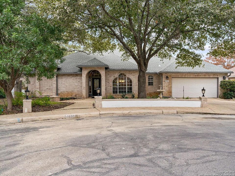 1st image of 3906 Heights Way