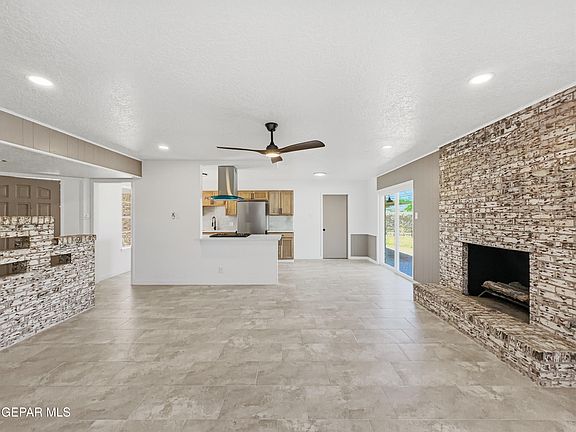 4th image of 5317 Cornell Ave