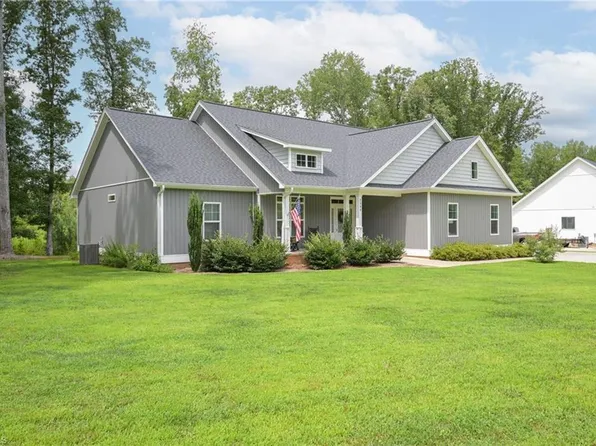 2590 State Highway 801 S, Advance, NC 27006