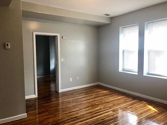 3rd image of 470 Park Ave APT L12