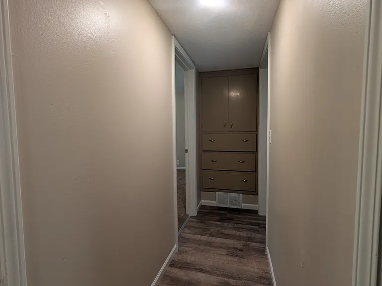 216 W 8th Ave #2 — Photo 15