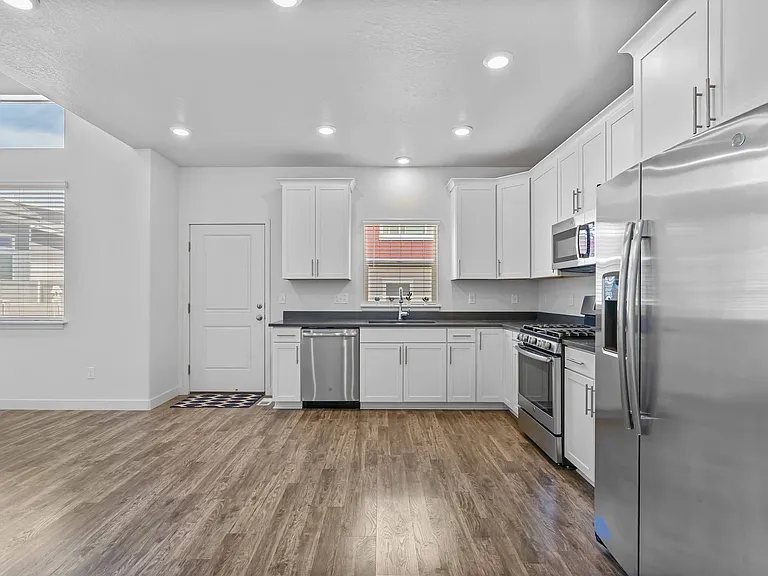 4287 E Golden Grv — Photo 13