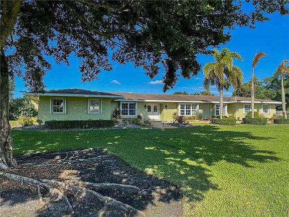 3rd image of 17501 SW 54th Street