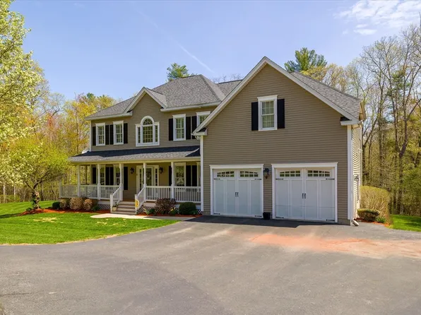 8 Willow Tree Ln, Charlton, MA 01507