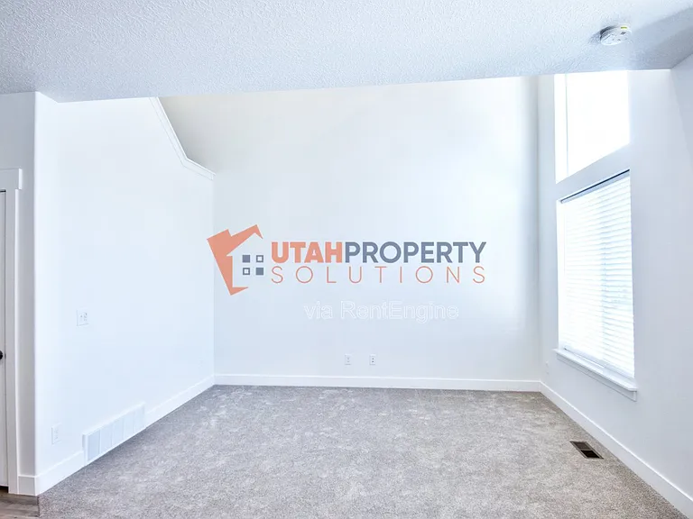 1621 N 3890 W — Photo 8