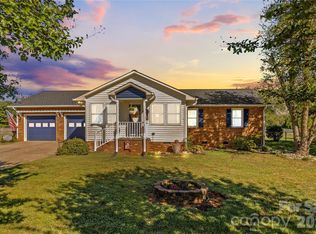 186 Antler Dr, Statesville, NC 28625