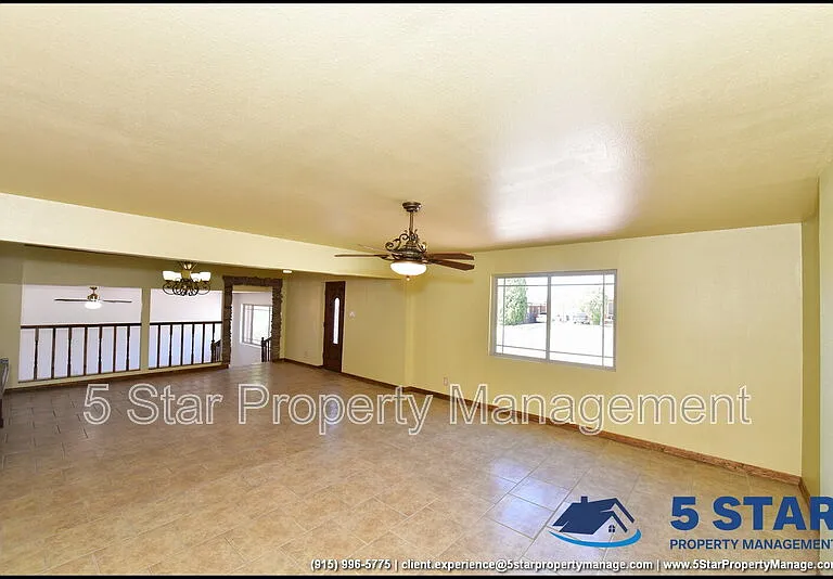 908 Bolivia St — Photo 9