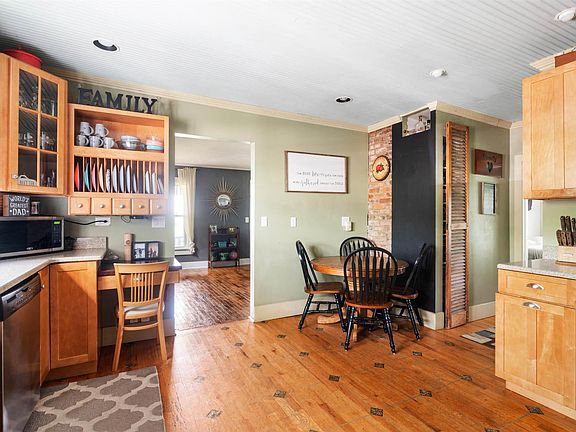 4th image of 5751 S County Road 550 W