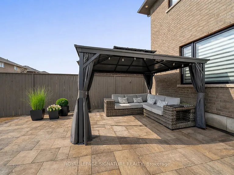 12 Hummingbird Dr — Photo 28