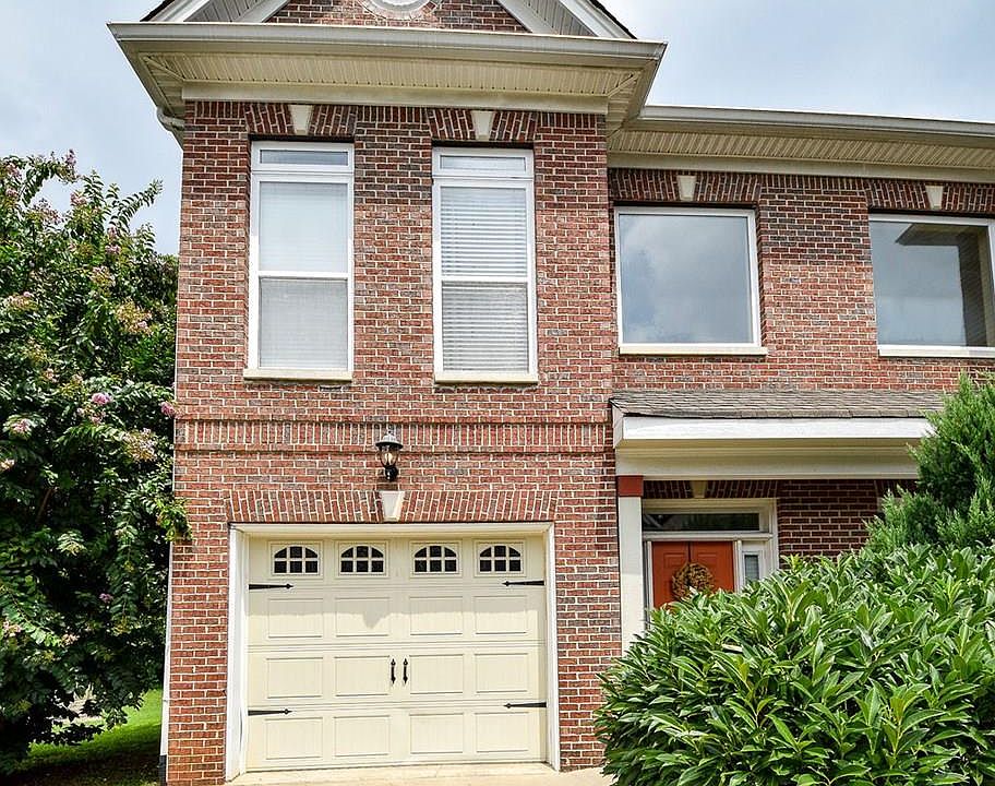 1st image of 133 Emmyllie Ct NE