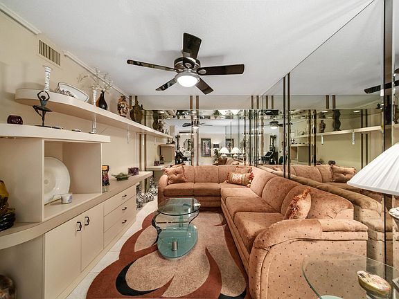5th image of 6037 Pointe Regal Cir APT 307