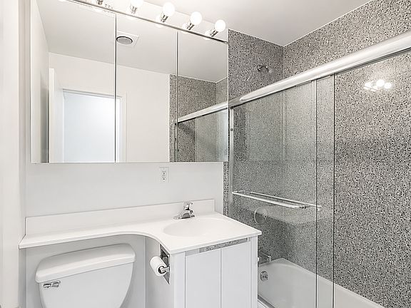 5th image of 400 W 25th St APT 2E