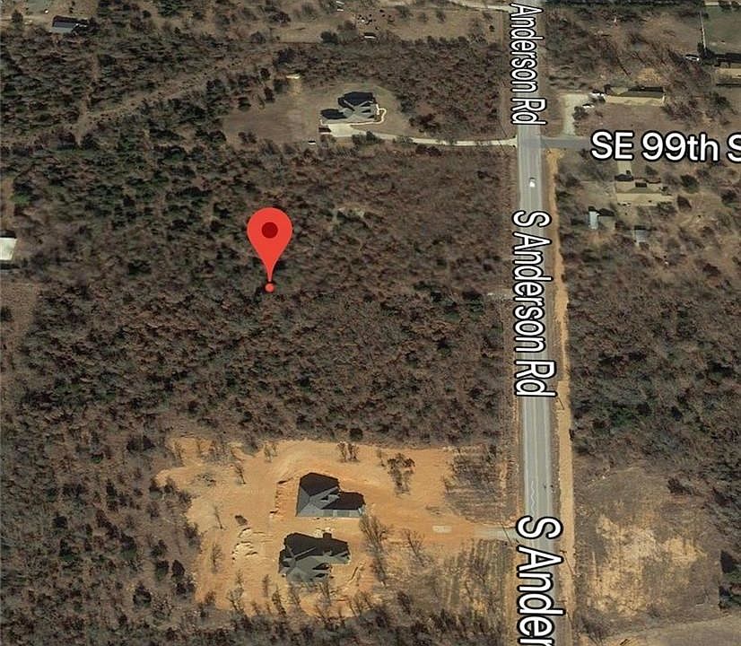 2nd image of 10117 S Anderson Rd