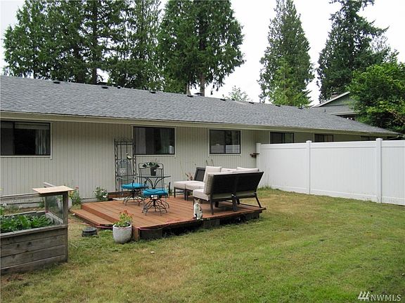 2nd image of 1466 SE Bethel Valley Ln