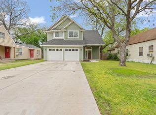 932 N Anglin St, Cleburne, TX 76031