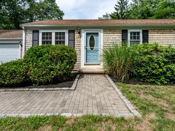 65 Elliott Road, Centerville, MA 02632