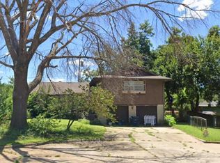 11 Delaware Dr, Shawnee, OK 74801