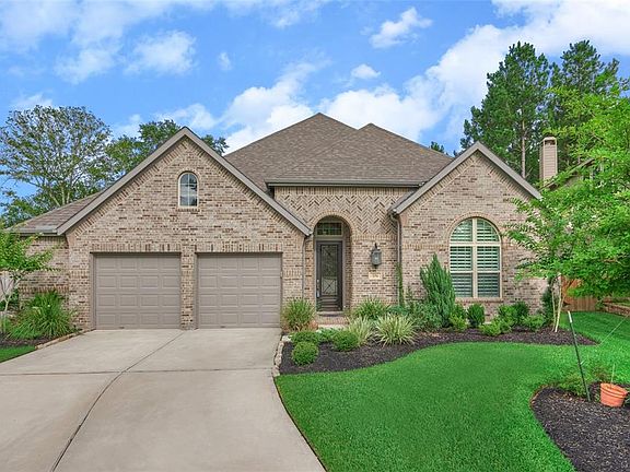 2nd image of 154 Russet Bend Pl N